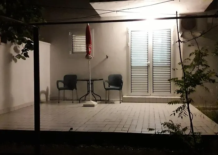 Studio Near The Airport Tivat